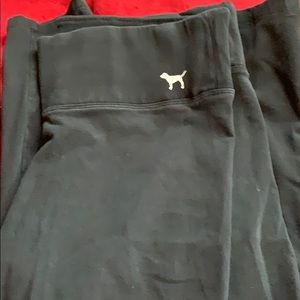 VS pink yoga pants